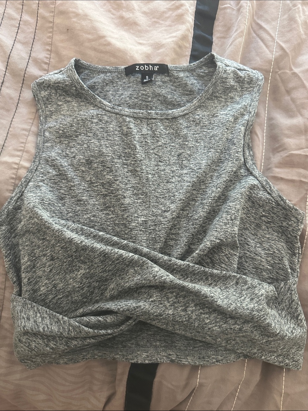 Zobha Gray Twist-Front Cropped Tank